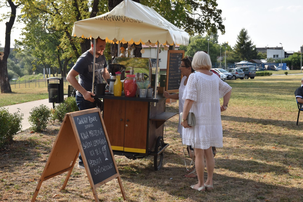 Muzyczna dawka energii od trio 