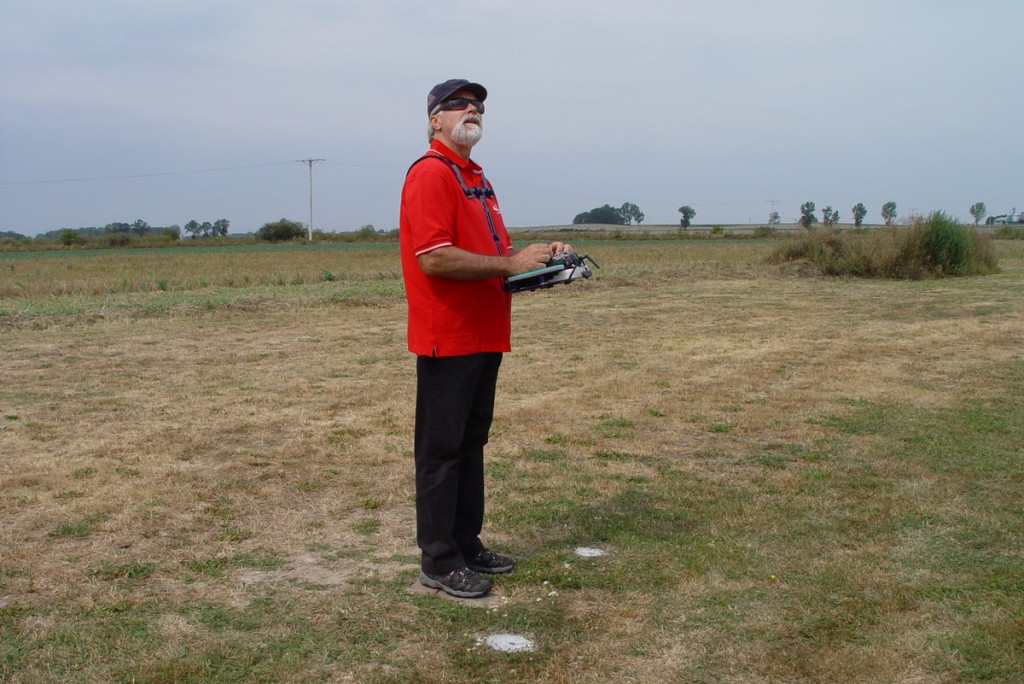 Zawody modeli akrobacyjnych zdalnie sterowanych pod Grodkowem [fotorelacja]