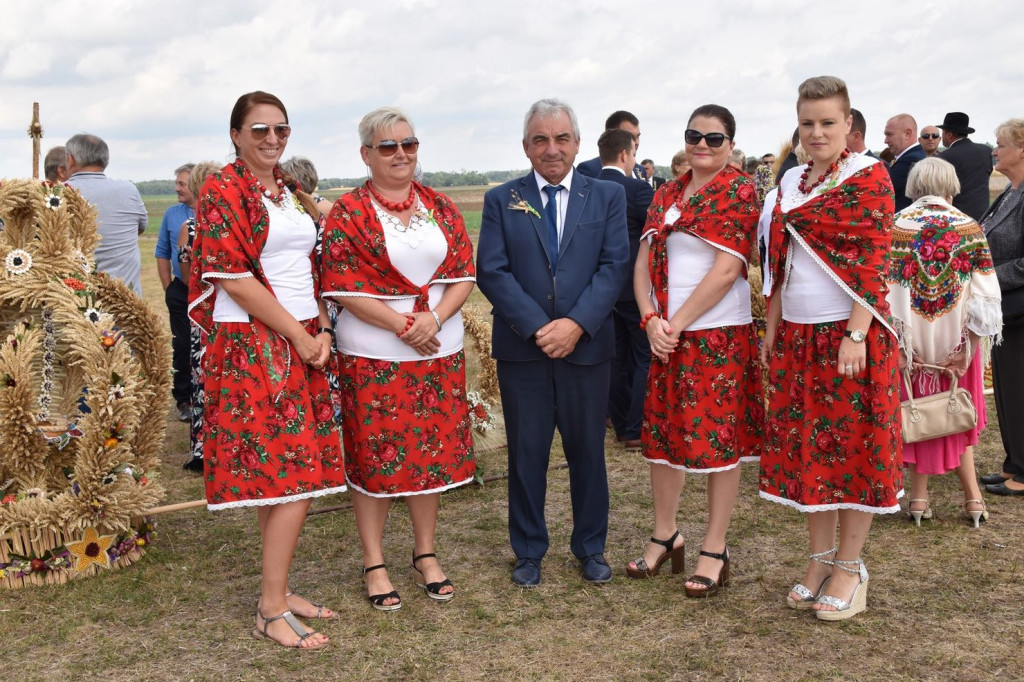 Dożynki Gminy Olszanka w Obórkach [fotorelacja]