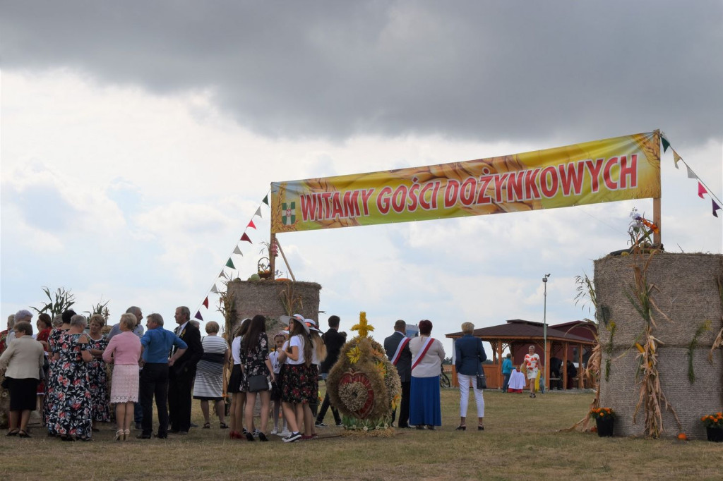 Dożynki Gminy Olszanka w Obórkach [fotorelacja]