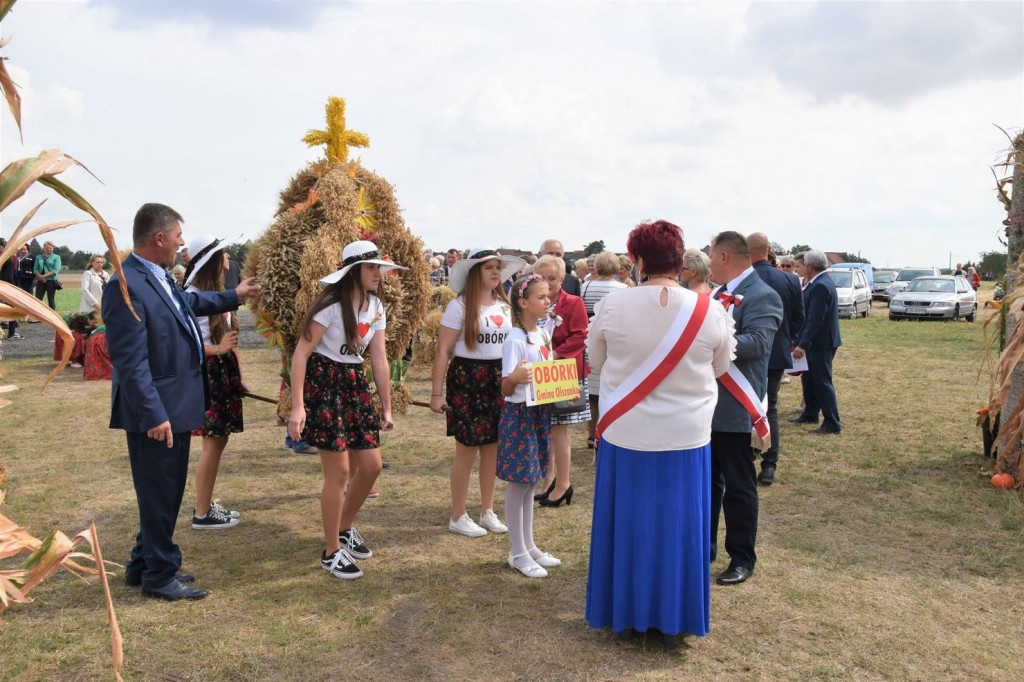 Dożynki Gminy Olszanka w Obórkach [fotorelacja]