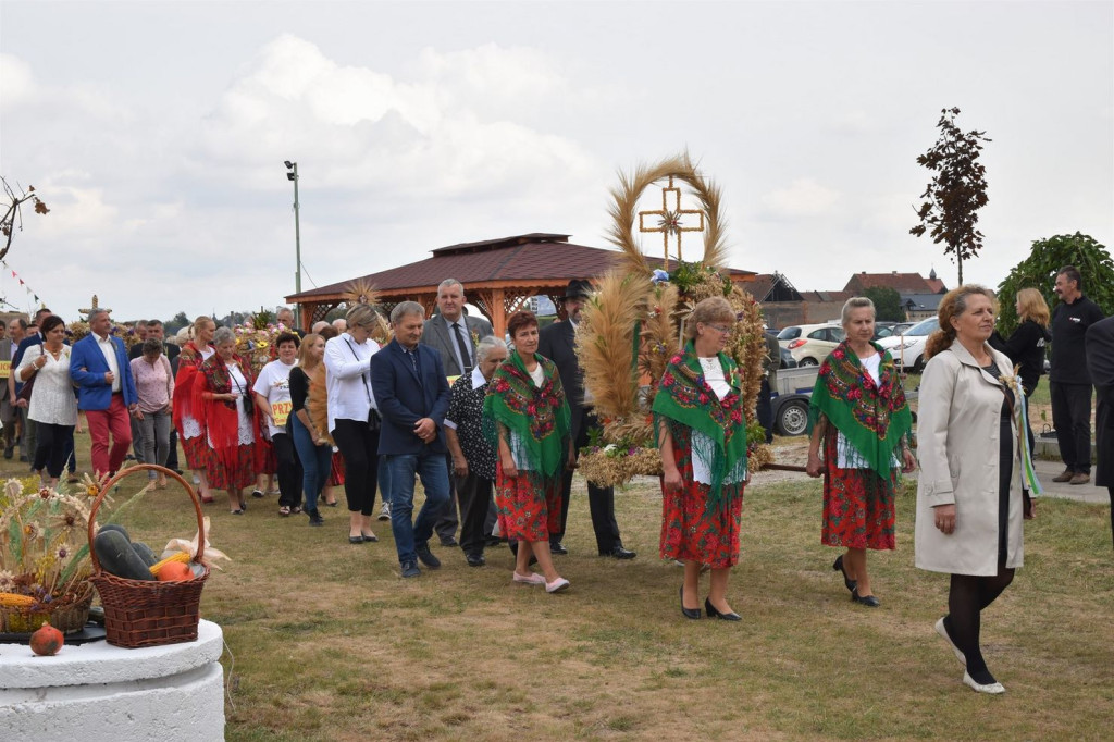 Dożynki Gminy Olszanka w Obórkach [fotorelacja]