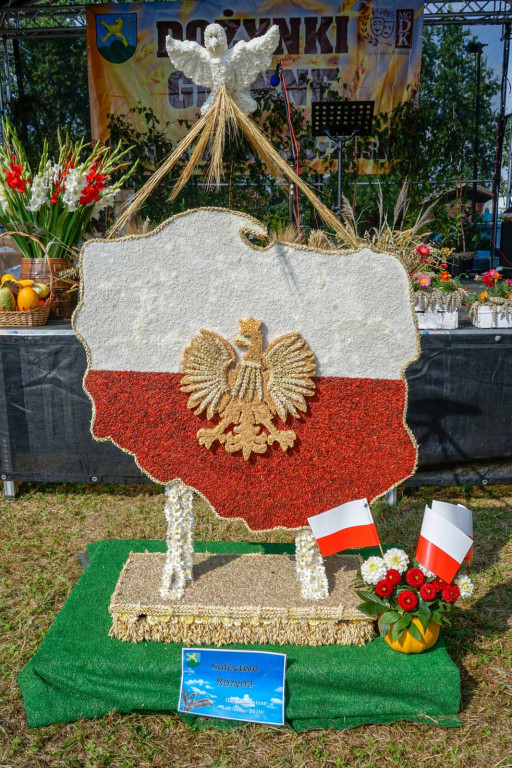 Dożynki w gminie Lewin Brzeski. Najpiękniejsza korona dożynkowa z Skorogoszczy