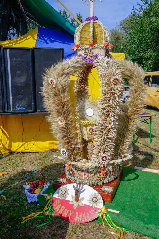 Dożynki w gminie Lewin Brzeski. Najpiękniejsza korona dożynkowa z Skorogoszczy