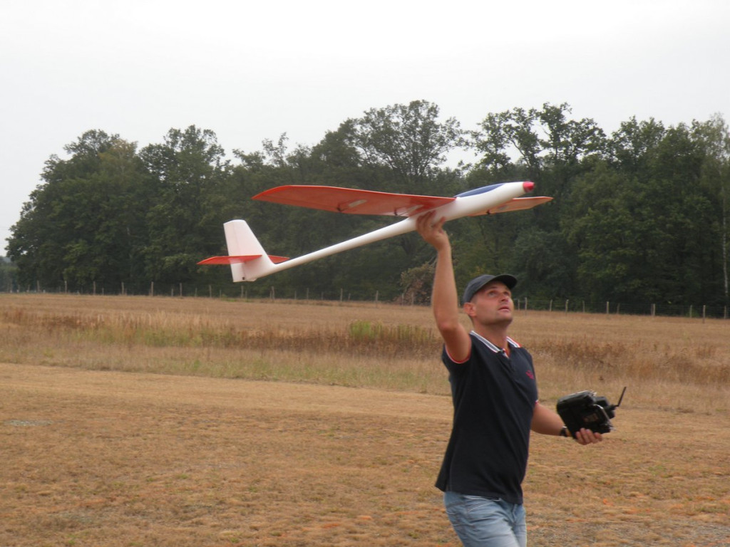 XXI zawody modelarzy w Nowym Folwarku