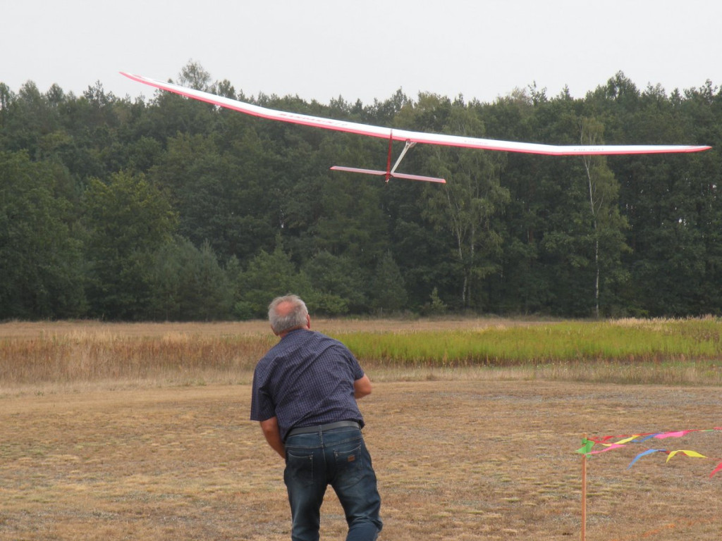 XXI zawody modelarzy w Nowym Folwarku