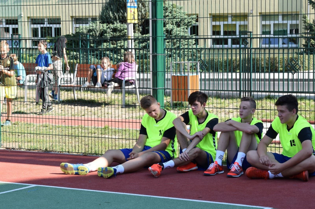 Boisko przy ul. Oławskiej uroczyście zostało otwarte