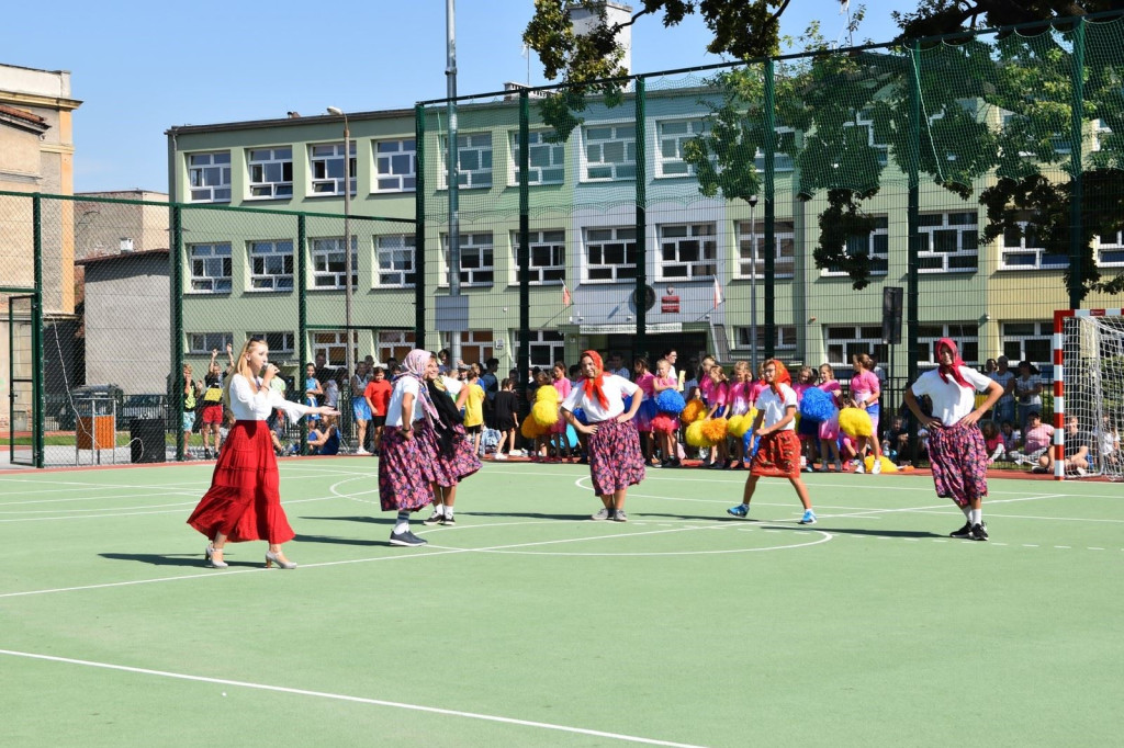 Boisko przy ul. Oławskiej uroczyście zostało otwarte