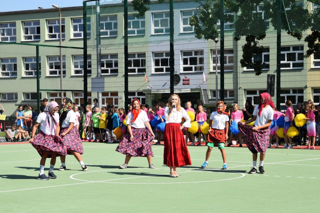 Boisko przy ul. Oławskiej uroczyście zostało otwarte