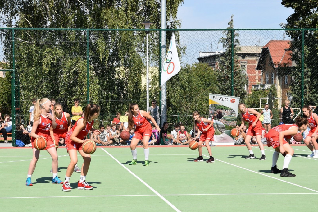 Boisko przy ul. Oławskiej uroczyście zostało otwarte