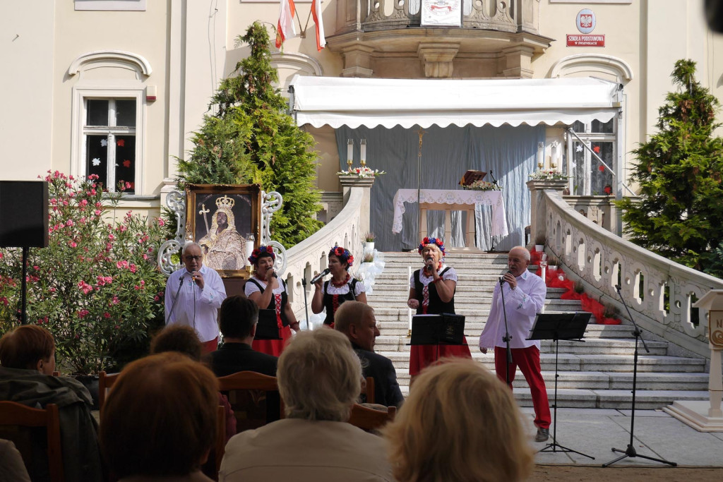 Spotkanie kresowian w Świątnikach [fotorelacja]