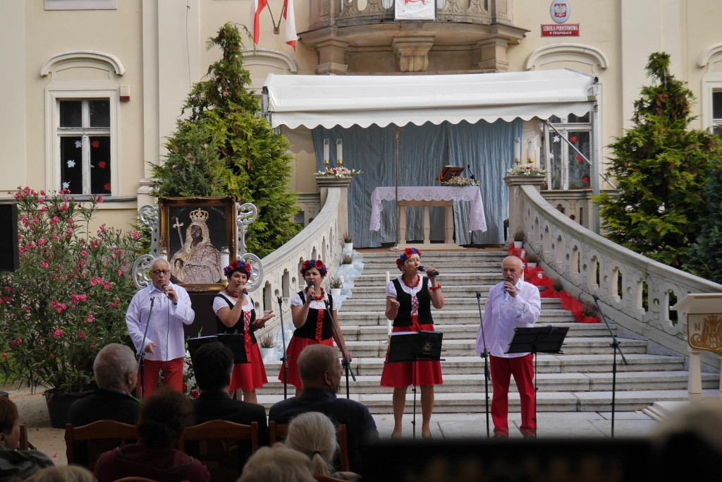 Spotkanie kresowian w Świątnikach [fotorelacja]