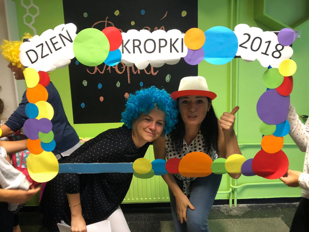 Zakropkowana i kreatywna Ósemka