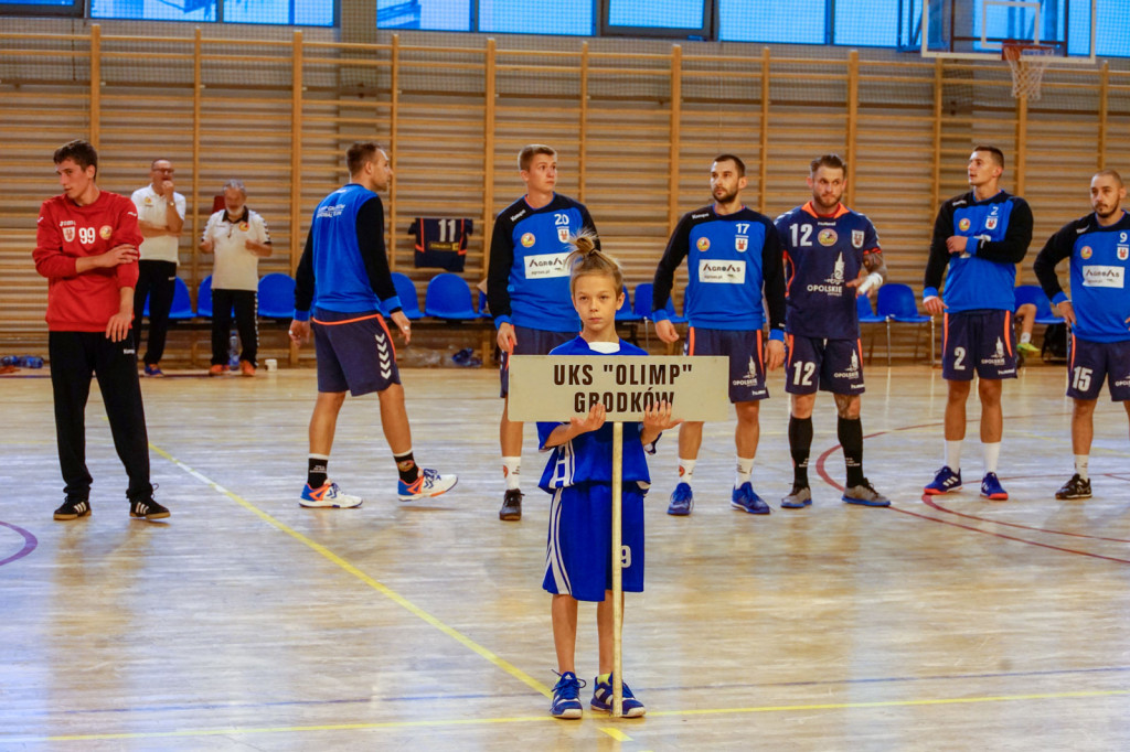 Olimp wygrywa po karnych z Ostrovią! Dwa punkty w Grodkowie