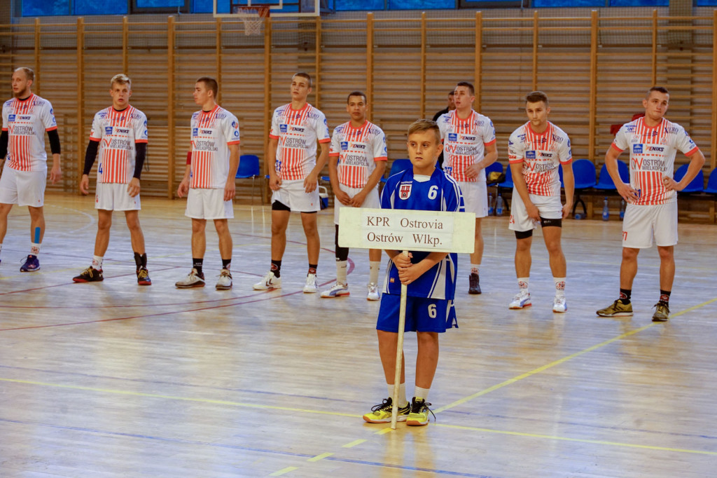 Olimp wygrywa po karnych z Ostrovią! Dwa punkty w Grodkowie