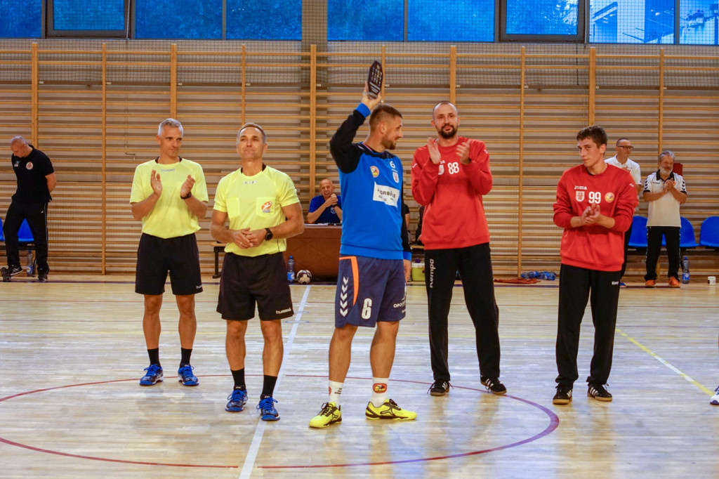 Olimp wygrywa po karnych z Ostrovią! Dwa punkty w Grodkowie