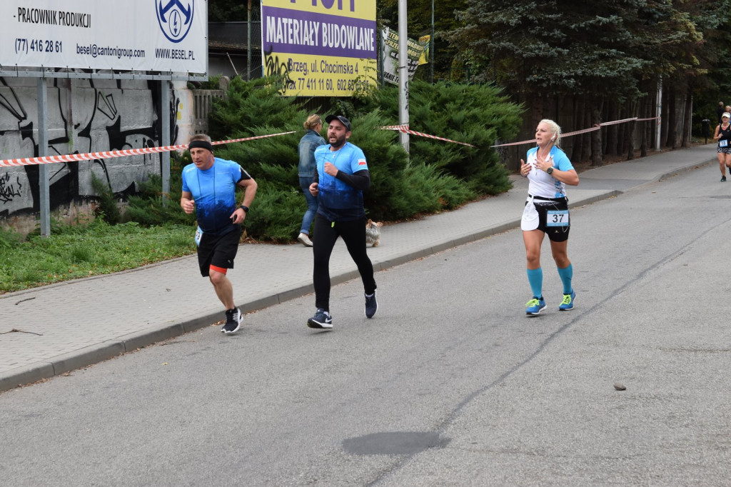 Uczestnicy VII Biegu Piastów Śląskich wsparli Brzeskie Centrum Medyczne