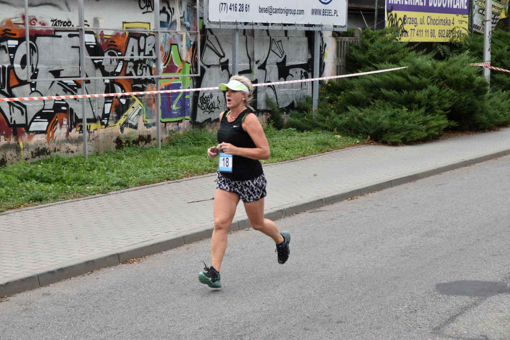 Uczestnicy VII Biegu Piastów Śląskich wsparli Brzeskie Centrum Medyczne