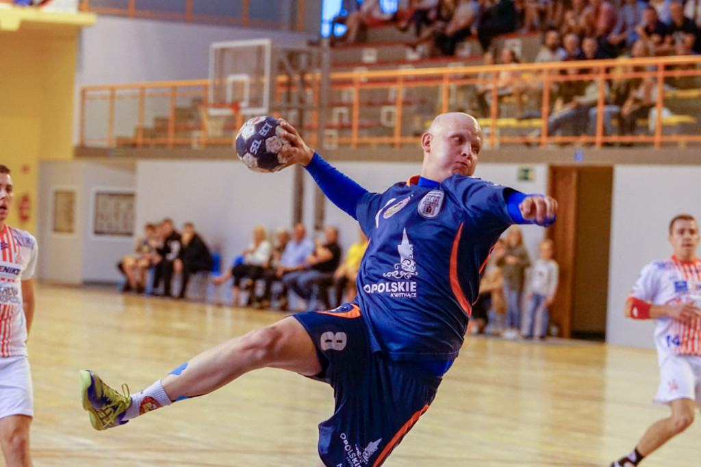 Olimp wygrywa po karnych z Ostrovią! Dwa punkty w Grodkowie