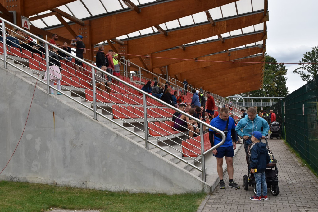 Uczestnicy VII Biegu Piastów Śląskich wsparli Brzeskie Centrum Medyczne