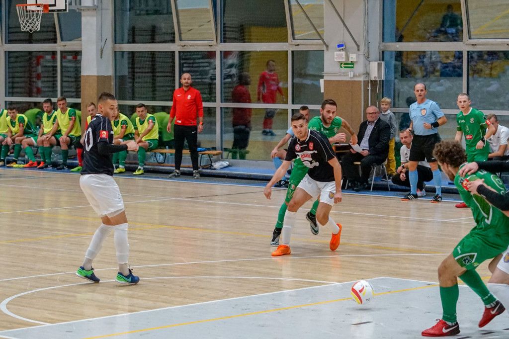 Gredar wygrywa inauguracyjny mecz przed własną publicznością