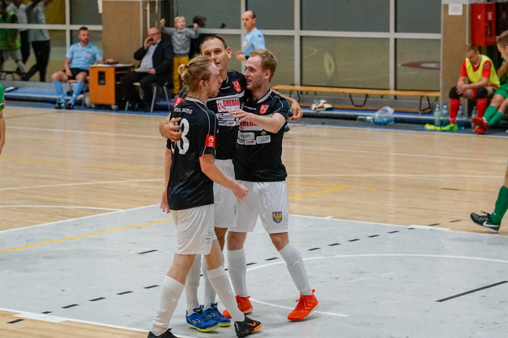 Gredar wygrywa inauguracyjny mecz przed własną publicznością