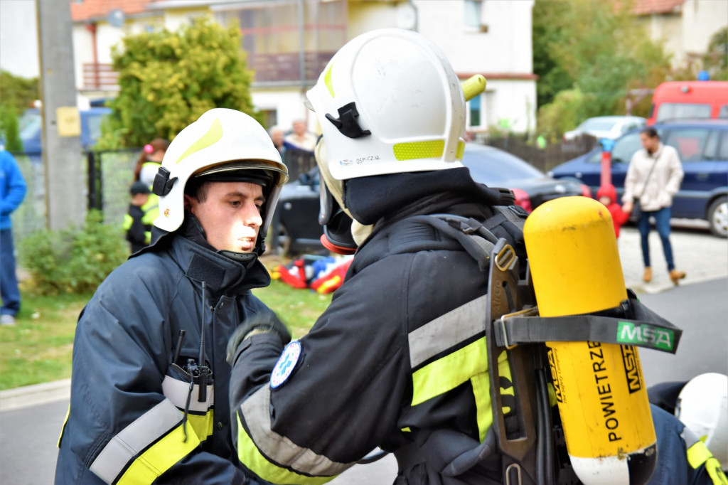 Manewry strażackie w gminie Olszanka. Druhowie doskonalili swoje umiejętności bojowe