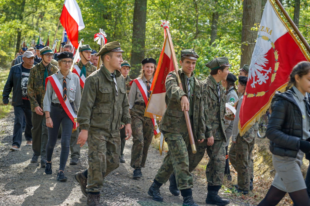 Obchody 72-lecia mordu na Żołnierzach Wyklętych w Starym Grodkowie
