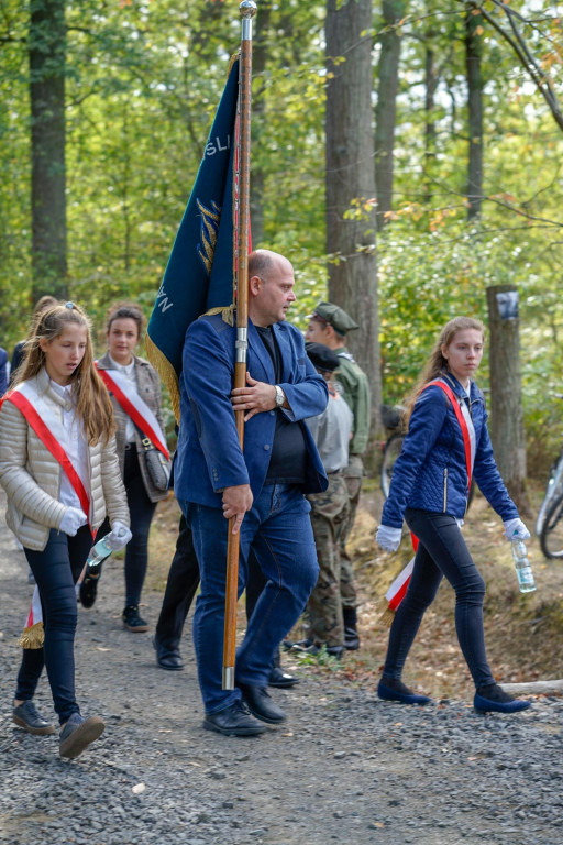 Obchody 72-lecia mordu na Żołnierzach Wyklętych w Starym Grodkowie