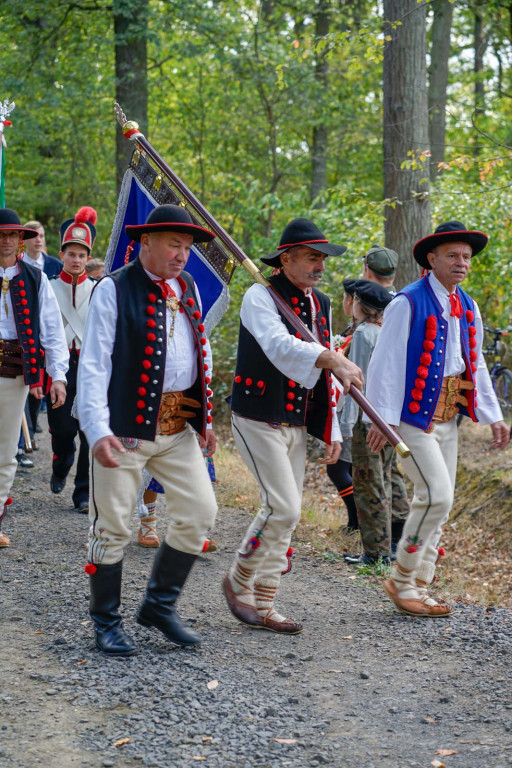 Obchody 72-lecia mordu na Żołnierzach Wyklętych w Starym Grodkowie