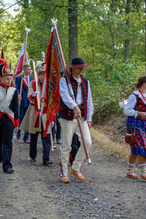 Obchody 72-lecia mordu na Żołnierzach Wyklętych w Starym Grodkowie