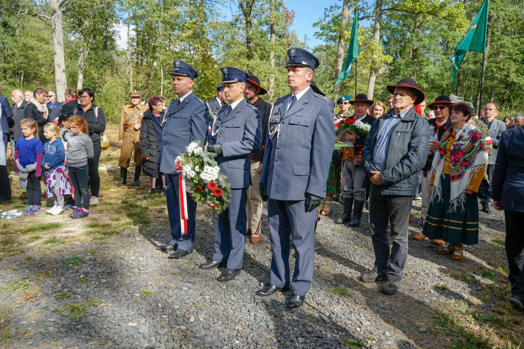Obchody 72-lecia mordu na Żołnierzach Wyklętych w Starym Grodkowie