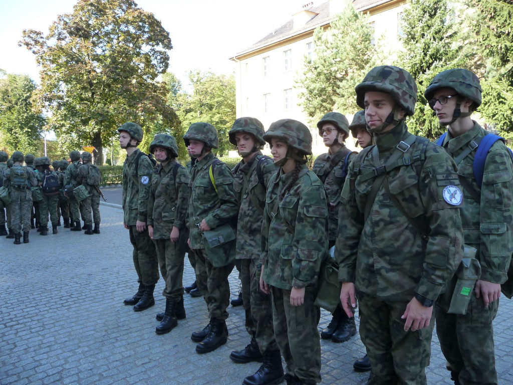 Klasy pierwsze wdrożone w edukację wojskową