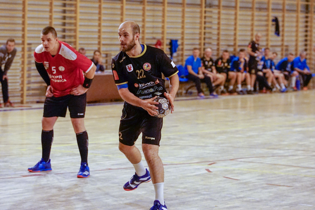 Dwie różne połowy. Druga lepsza dla Olimpu