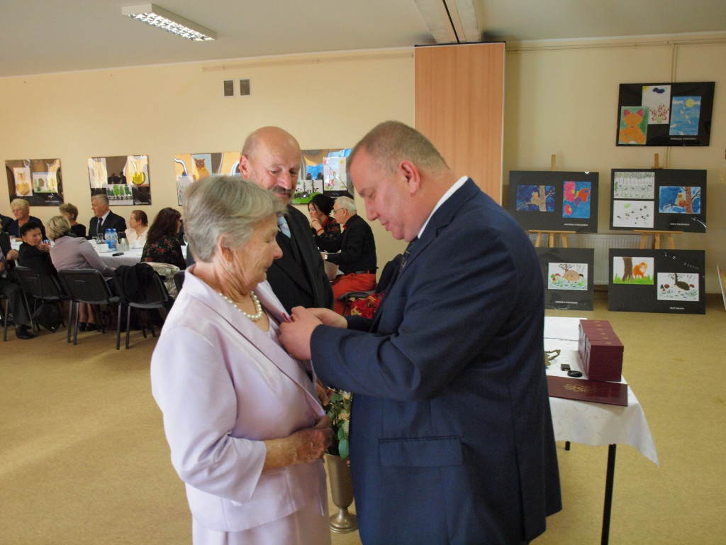 W Gminie Lubsza wręczono odznaczenia za długoletnie pożycie małżeńskie