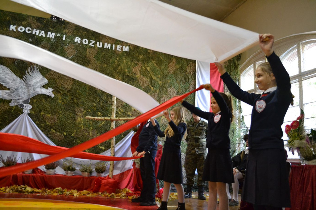 Długowieczne cisy upamiętnią 100-lecie niepodległości