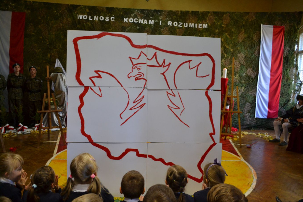 Długowieczne cisy upamiętnią 100-lecie niepodległości