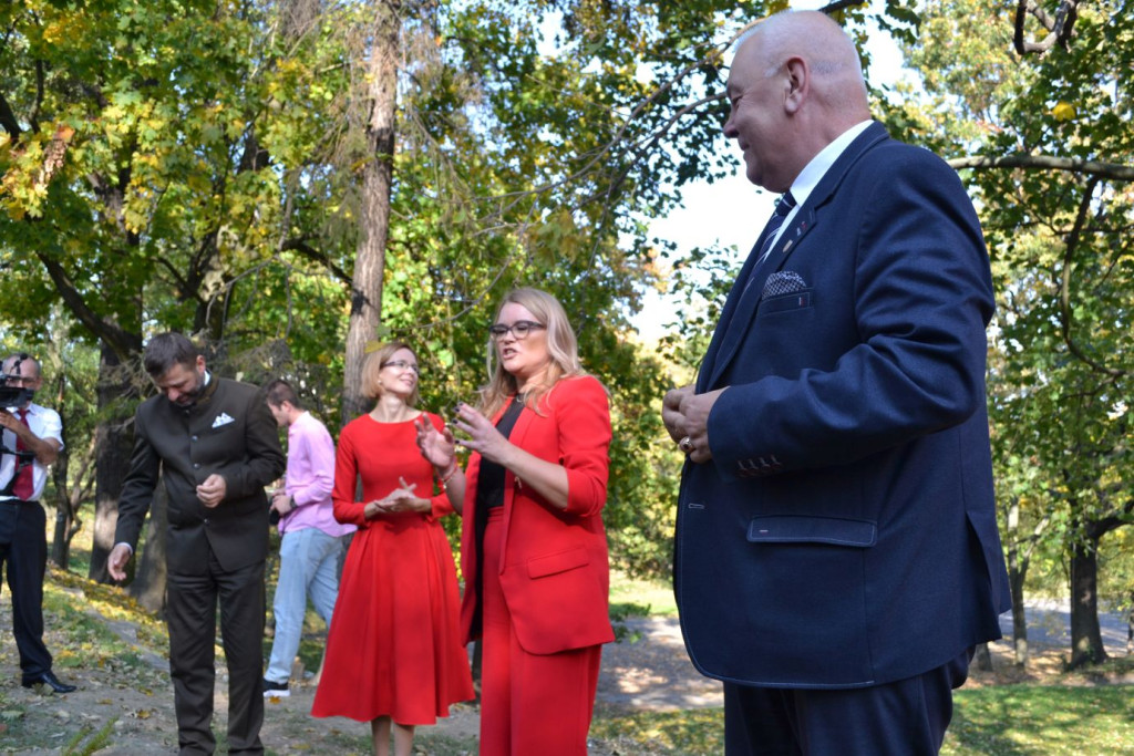 Długowieczne cisy upamiętnią 100-lecie niepodległości