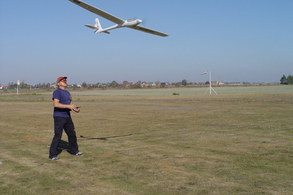 IV runda zawodów zdalnie sterowanych modeli