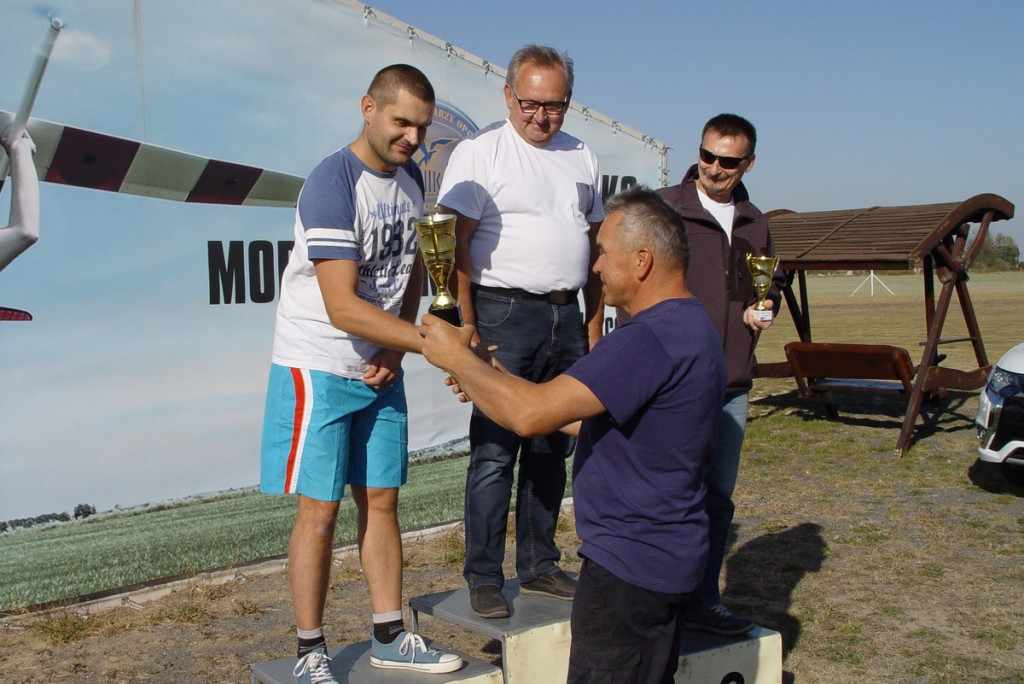 IV runda zawodów zdalnie sterowanych modeli