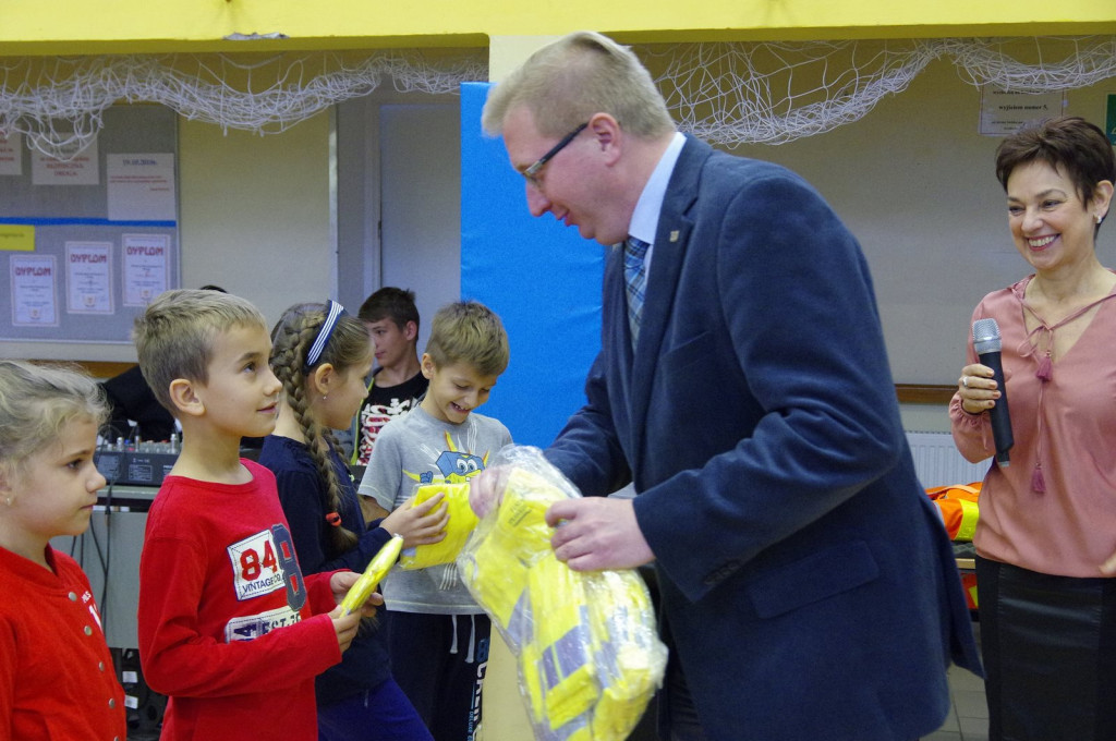 Bezpieczni uczniowie w 