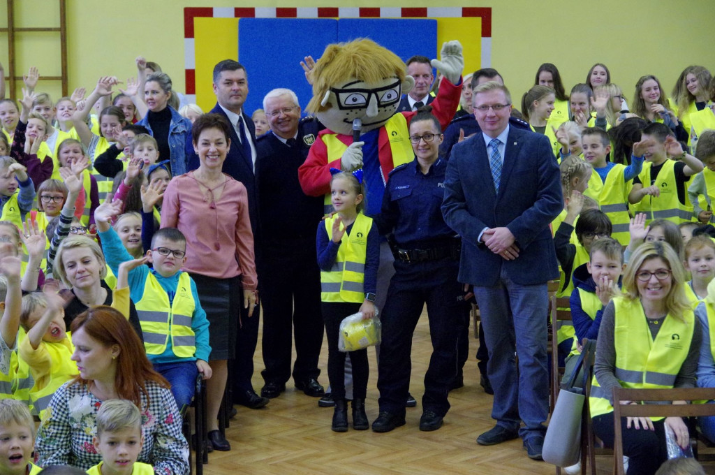 Bezpieczni uczniowie w 