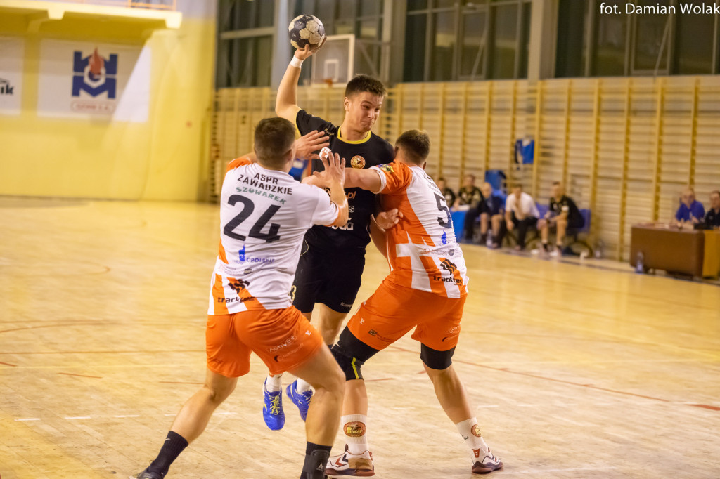 ASPR Zawadzkie wygrała w derbach Opolszczyzny z Olimpem Grodków [fotorelacja]