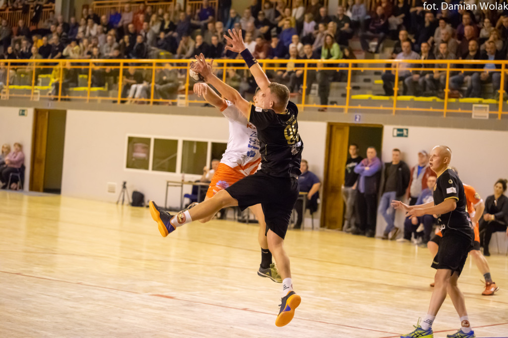 ASPR Zawadzkie wygrała w derbach Opolszczyzny z Olimpem Grodków [fotorelacja]