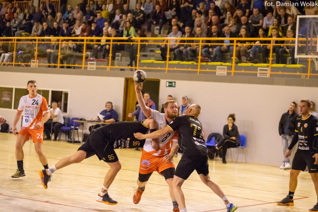 ASPR Zawadzkie wygrała w derbach Opolszczyzny z Olimpem Grodków [fotorelacja]