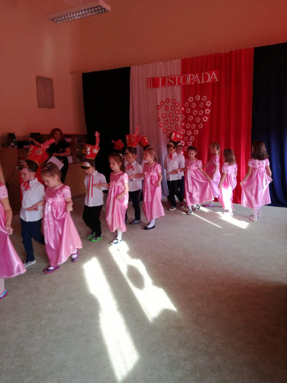 Obchody 100. Rocznicy Odzyskania Niepodległości w Przedszkolu Publicznym nr 8 w Brzegu