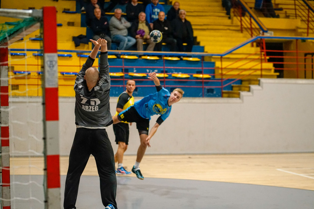 Orlik pokonał w derbach OSiR Komprachcice