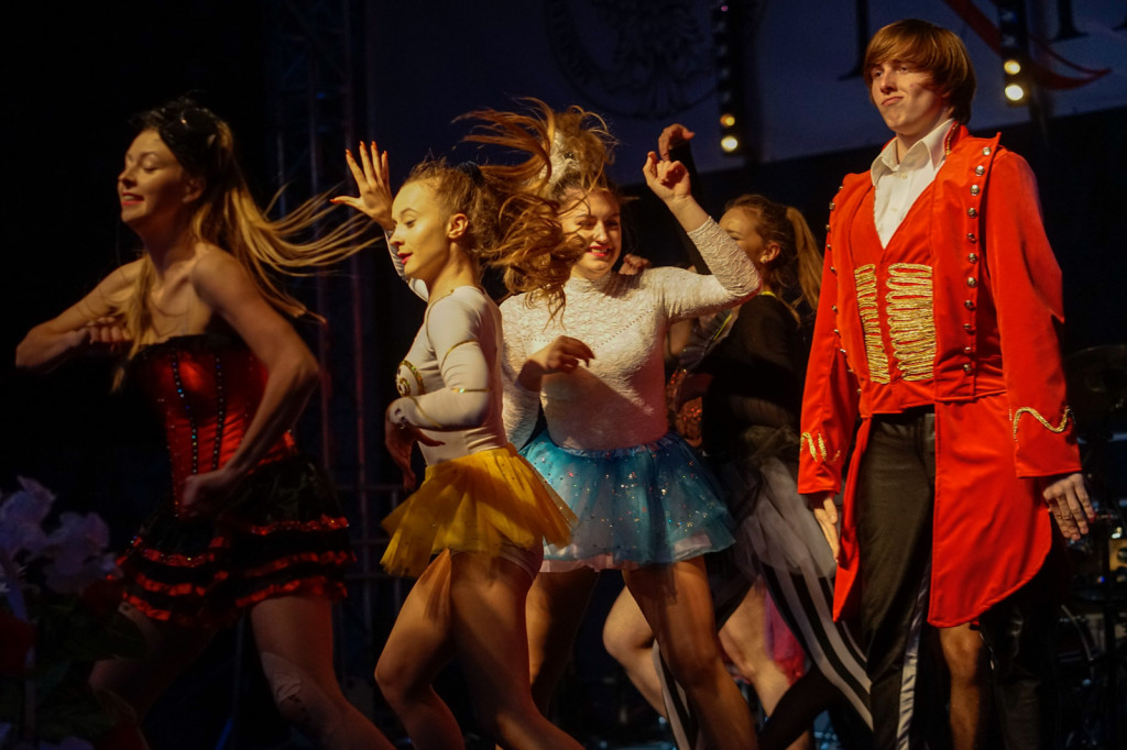 Obchody święta niepodległości w Brzegu. Piknik 