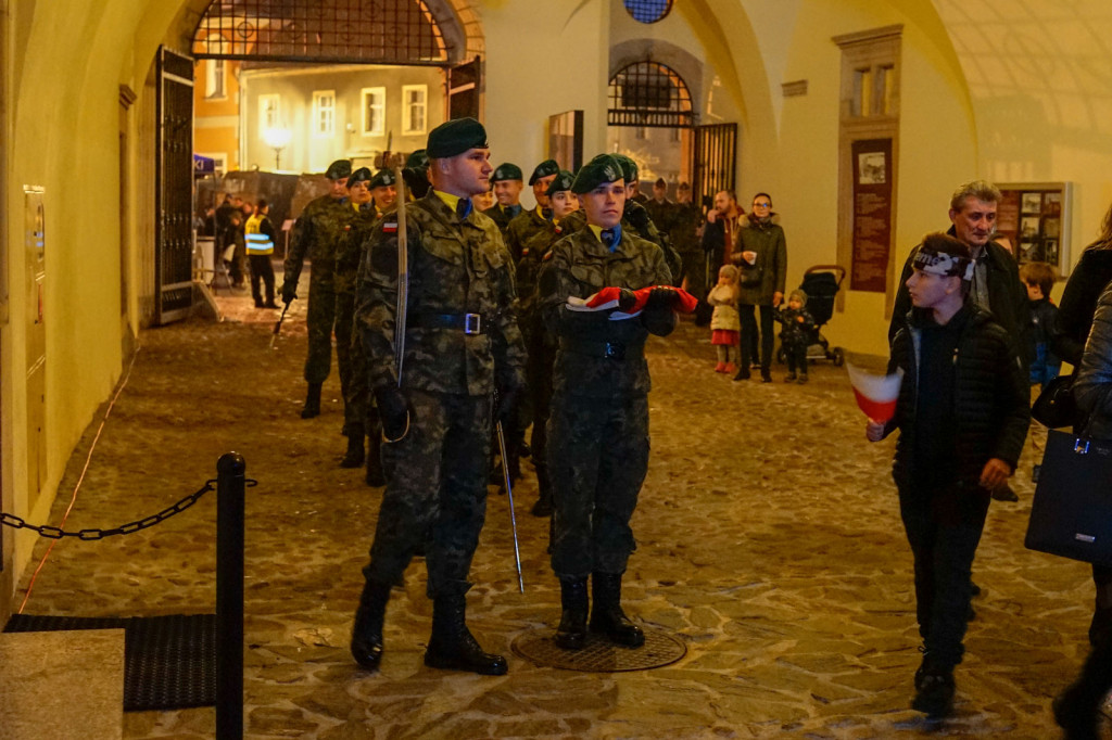 Obchody święta niepodległości w Brzegu. Piknik 