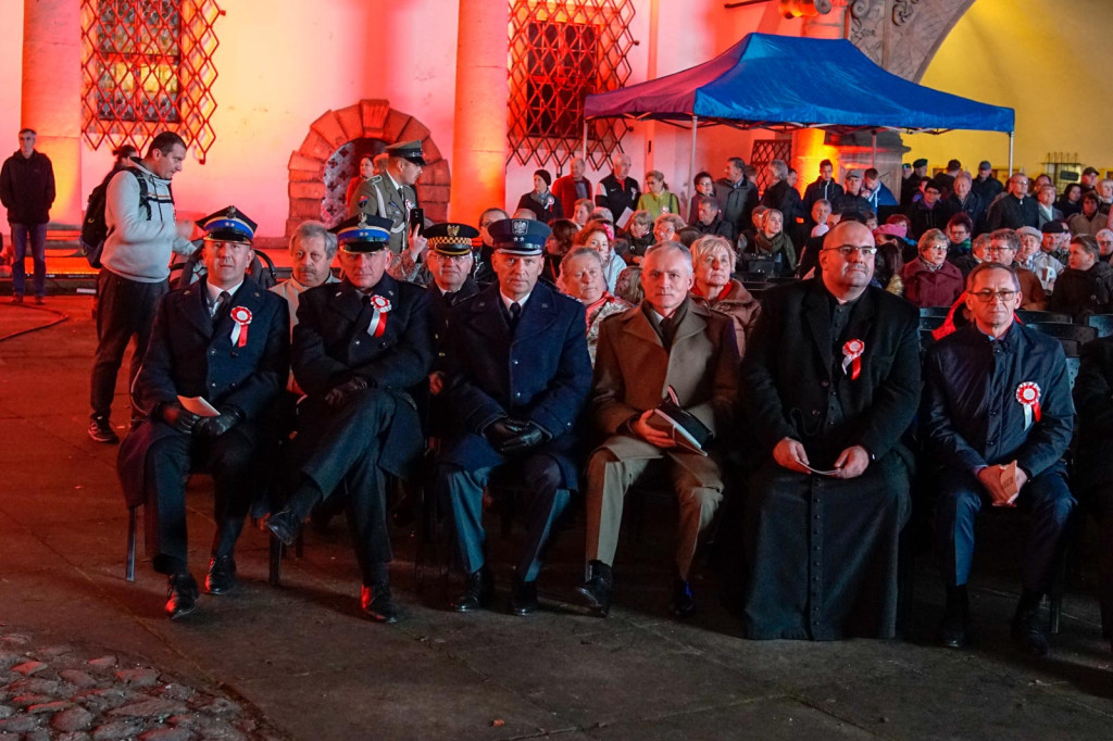 Obchody święta niepodległości w Brzegu. Piknik 